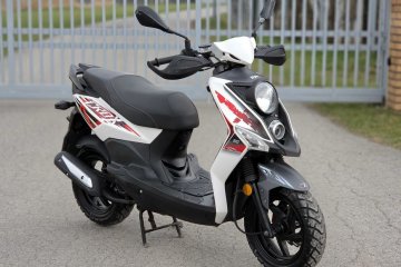 Skuter SYM CroX 50 4T