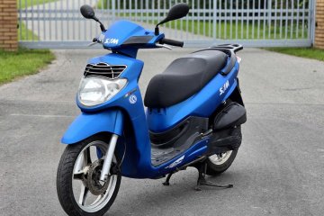 Skuter na dużych kołach SYM 125/50 125 rejestrowany na 50