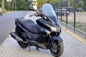 Duży skuter Kymco X-town 300 z 2019r