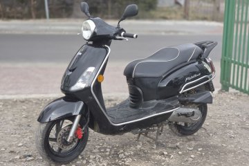 SYM FIDDLE II 50 4T koła 12" ( silnik Peugeot )