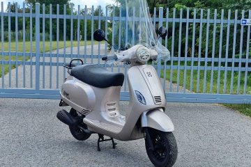 Skuter motorower AGM VX50  z szyba 2019 rok