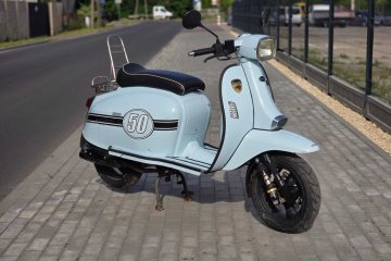 Skuter w retro stylu na dowód 50 ccm 4T  z 2016 rok. Możliwe raty